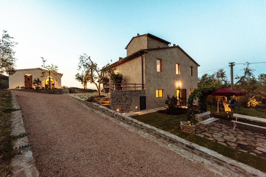 Torre Di Baratti Bio Resort โปปูโลเนีย ภายนอก รูปภาพ