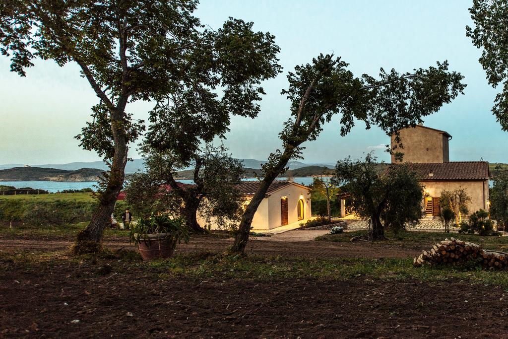 Torre Di Baratti Bio Resort โปปูโลเนีย ภายนอก รูปภาพ