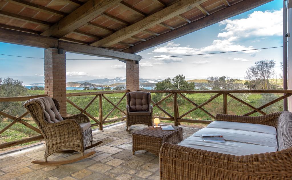 Torre Di Baratti Bio Resort โปปูโลเนีย ภายนอก รูปภาพ
