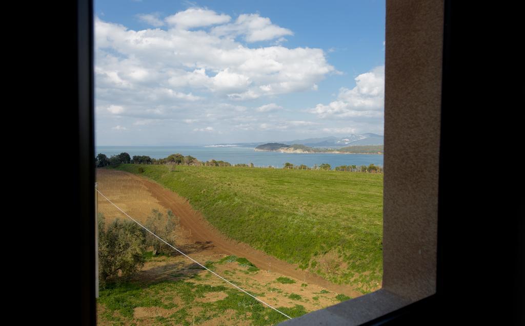Torre Di Baratti Bio Resort โปปูโลเนีย ภายนอก รูปภาพ